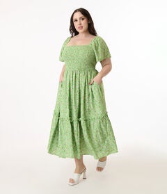 Unique Vintage Plus Size Green & White Ditsy Floral Smocked Bodice Midi Dress