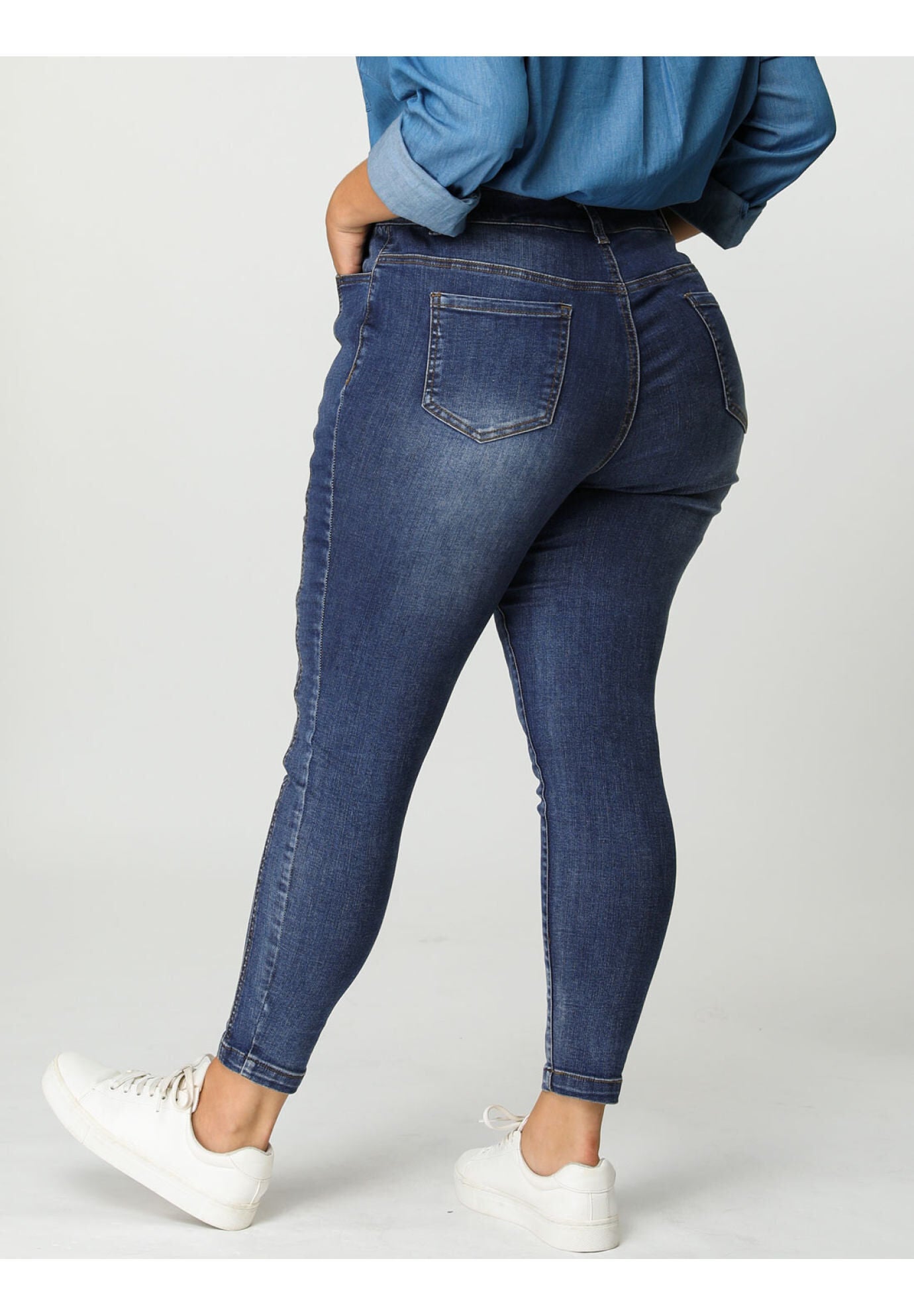 MID RISE STRETCH WASHED SKINNY JEANS DENIM JEGGINGS, Blue / Light Blue, alternate image number 1