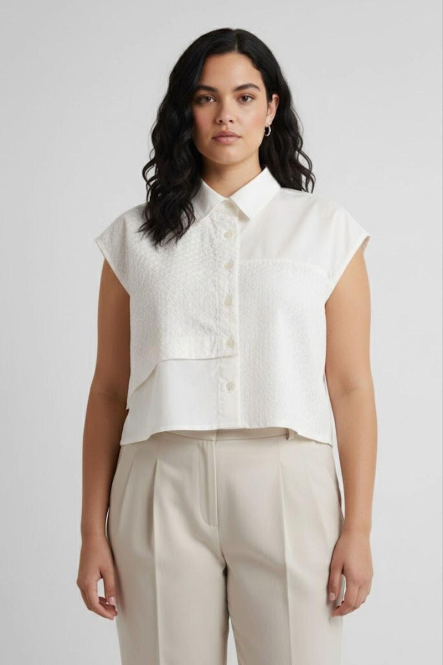 Oversized Embroidered Panel Crop Top in White, White organic cotton / White, hi-res image number 0