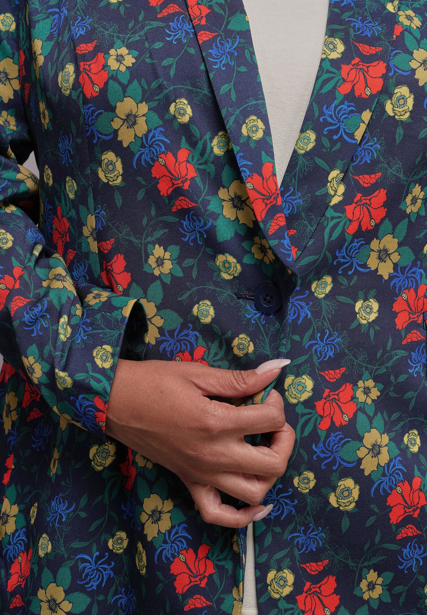 The Empower Tux Blazer, WILDFLOWER CHILI / Red, alternate image number 4