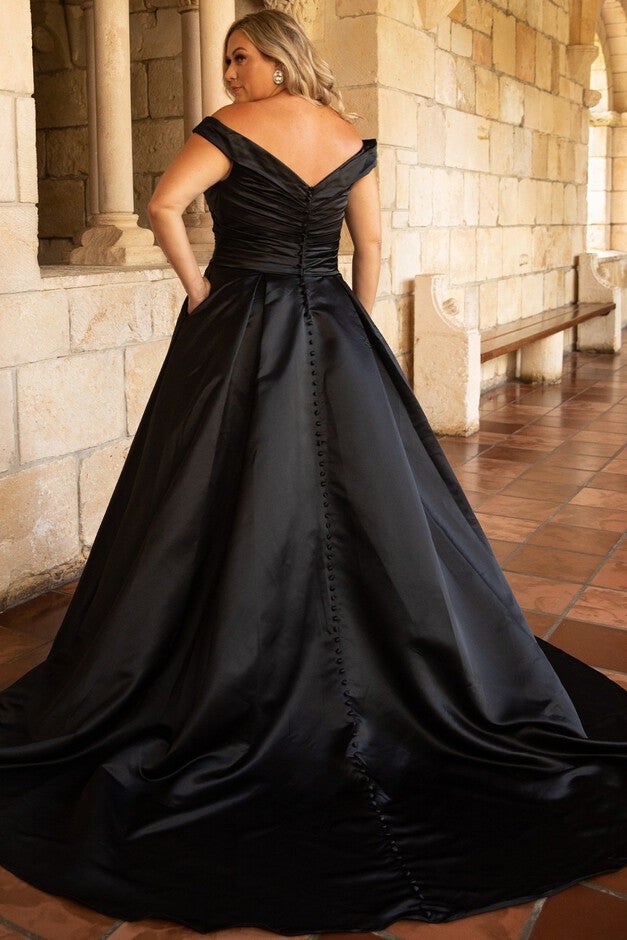 Veronica Wedding Dress, Black / Black, alternate image number null