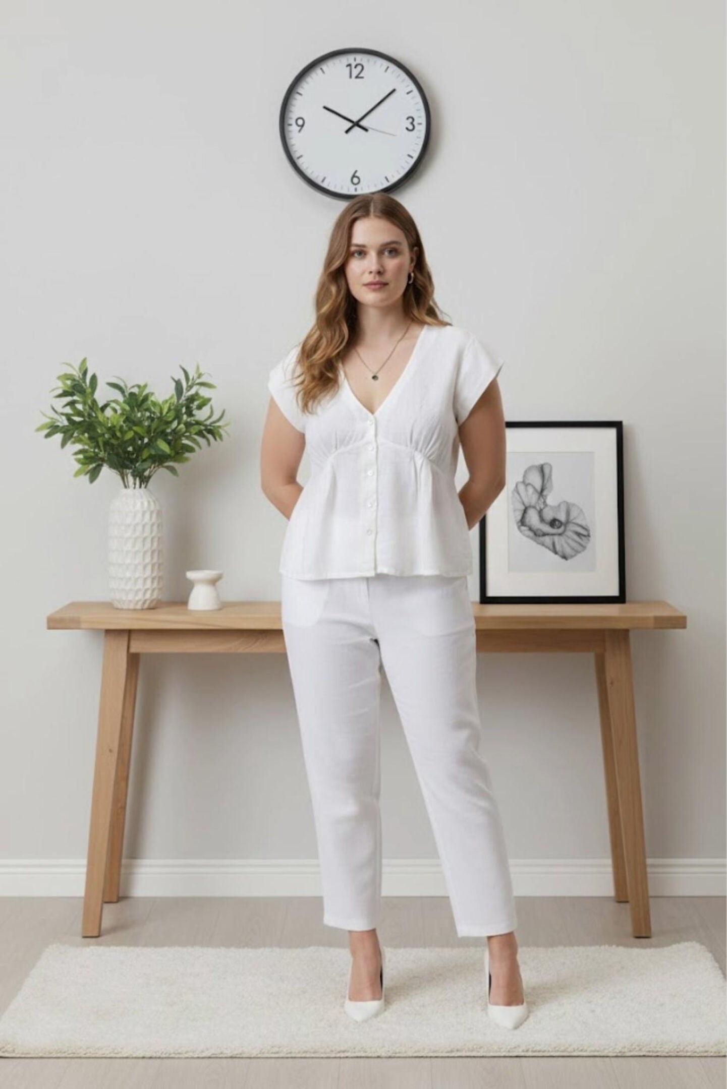 Deep V-neck short top, Shell Offwhite / White, alternate image number 3