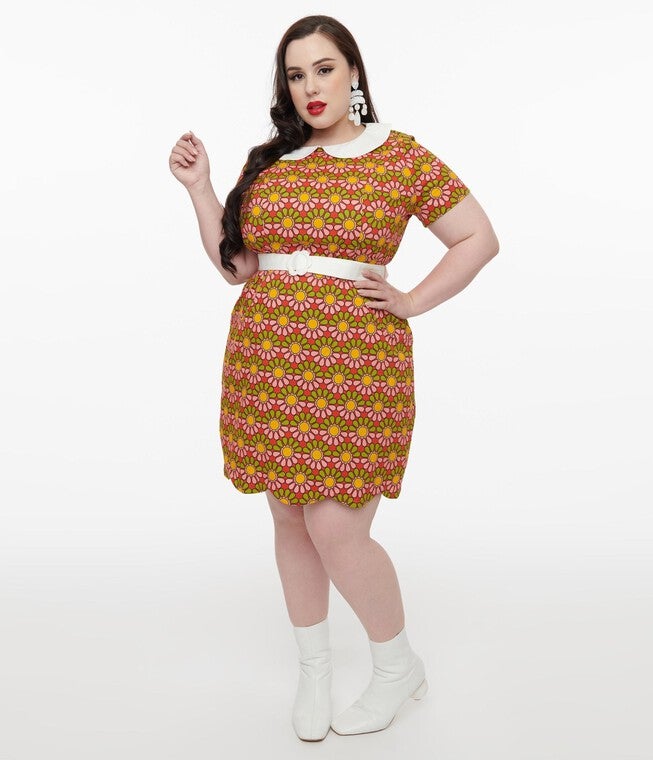 Smak Parlour Plus Size 1960s Green & Pink Flower Power Mini Dress, Green Pink / Olive Green, hi-res image number 0