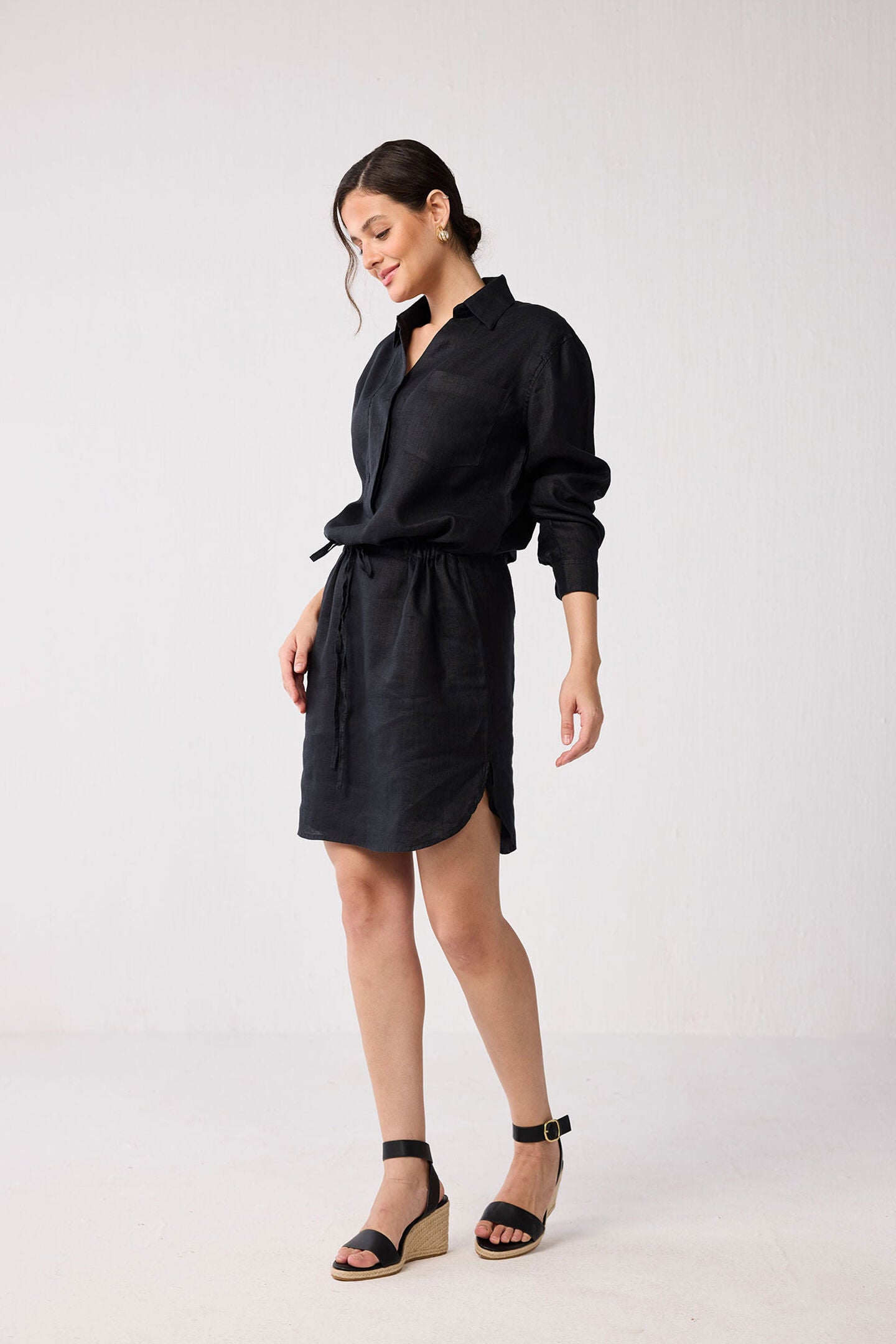 Meet me by the Cliff Dress in Black, Black / Black, alternate image number 2