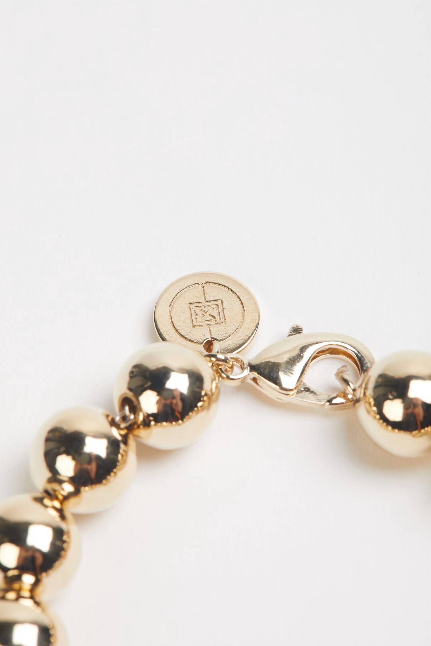 LARGE GOLD BALL BRACELET IN GOLD, , alternate image number 9