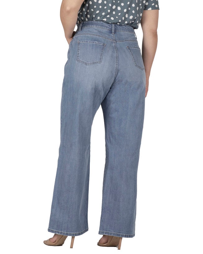 Kay Women's Not Your Boyfriend's Jeans, Light Blue / Light Wash, alternate image number 2