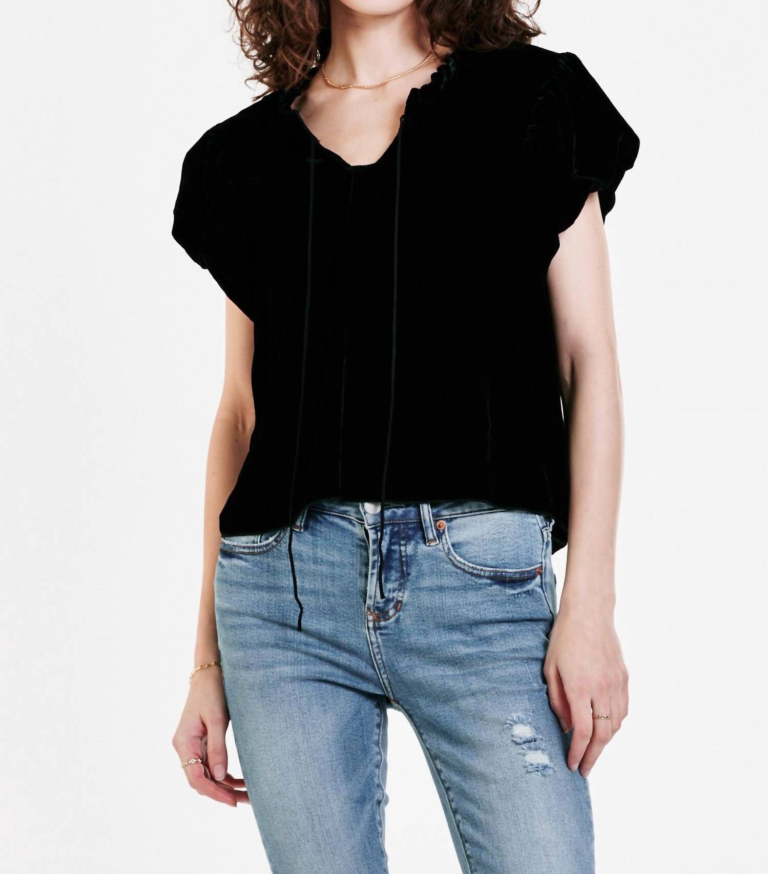 MAGGIE PUFF SLEEVE TOP, Black / Black, hi-res image number 0