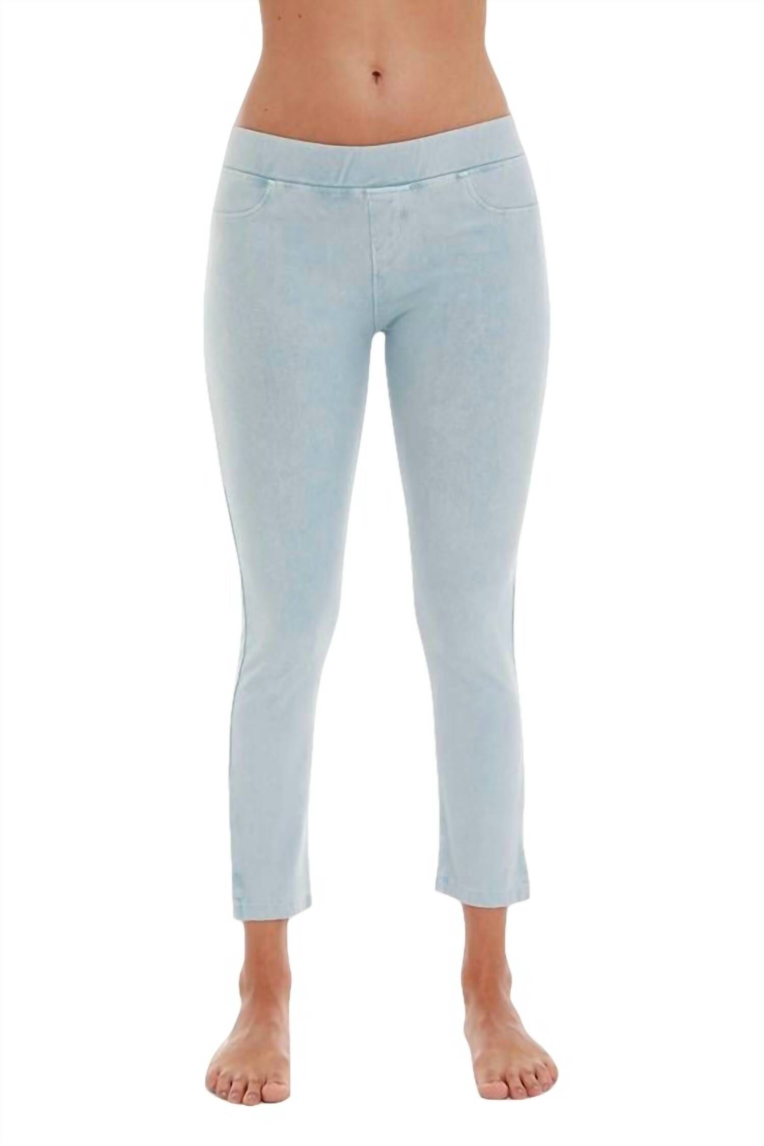 High Rise Capri In Lightblue, Lightblue / Light Blue, hi-res image number 0