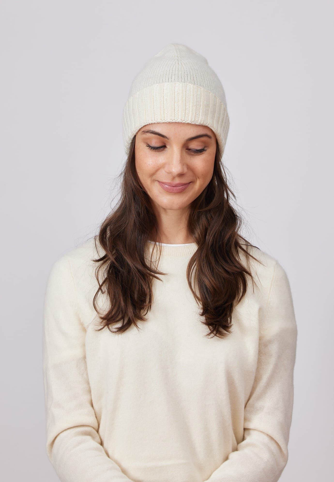 Classic Cashmere Slouch Hat, Ivory / Ivory, alternate image number 4