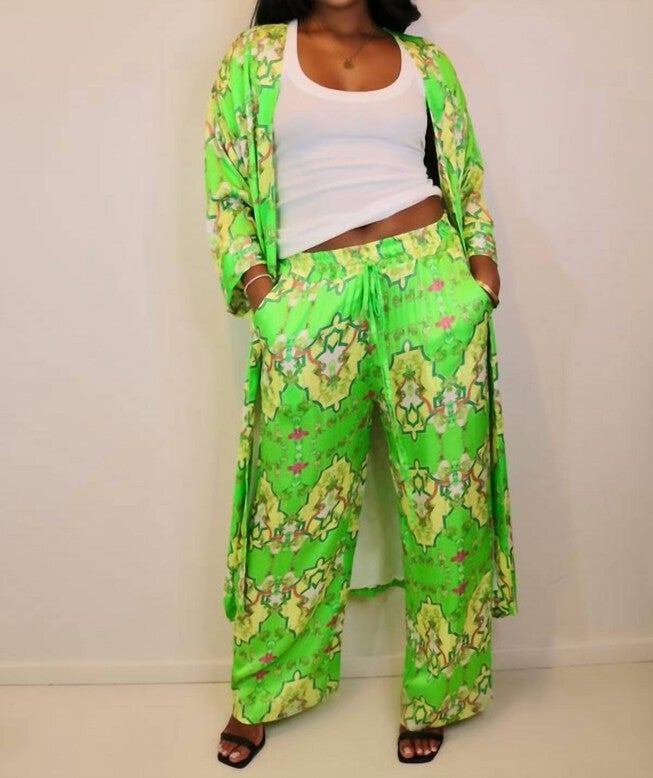 BOLD RAYON PULL-ON PANT IN ROYAL GREEN, Royal Green / Kelly Green, alternate image number null