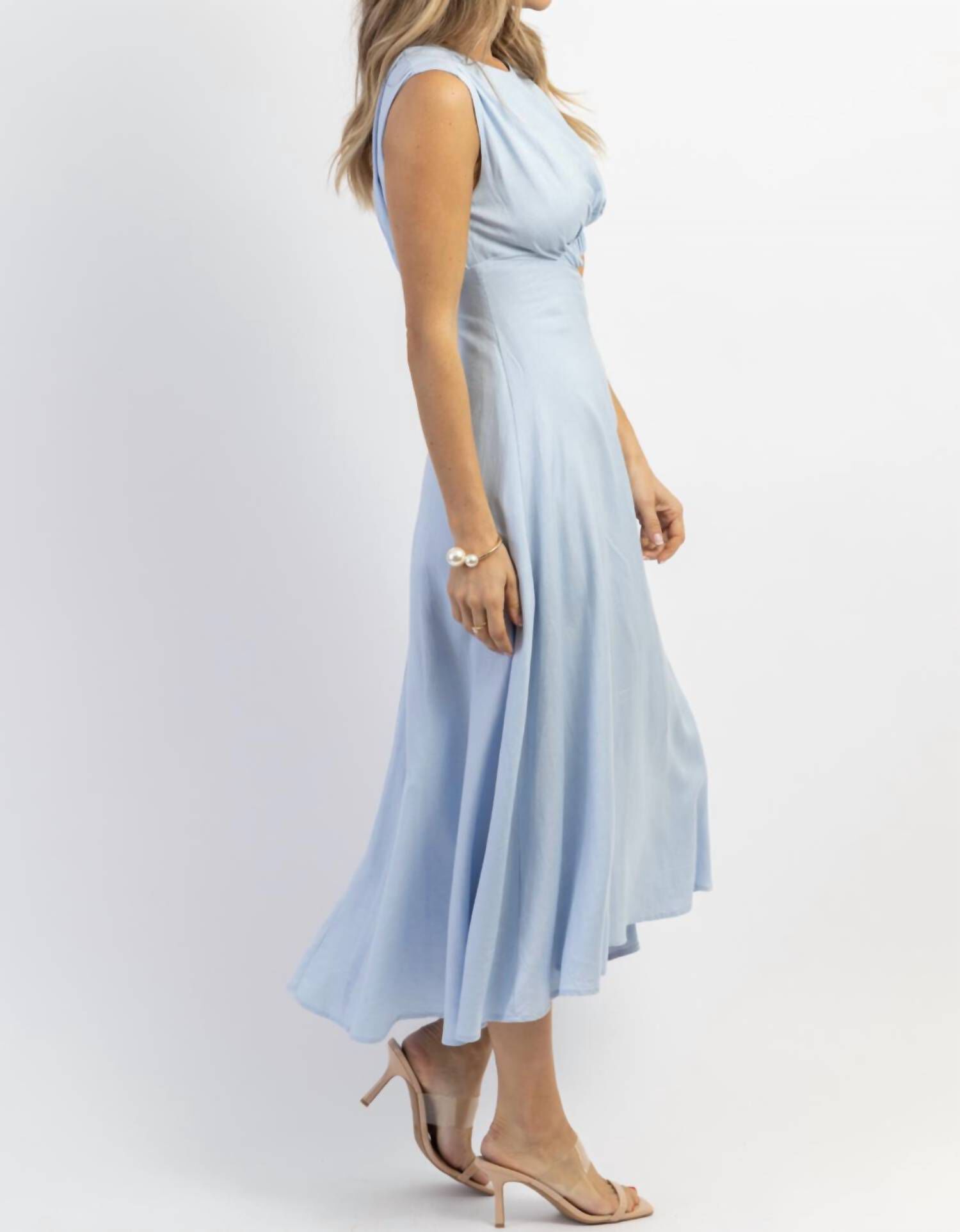 CUTOUT LINEN MIDI DRESS IN SKY BLUE, , alternate image number 6