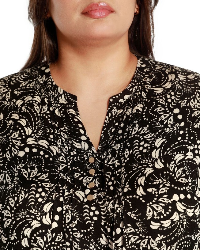 Plus Size Printed Ruffle Sleeve Top, Black / Black, alternate image number null