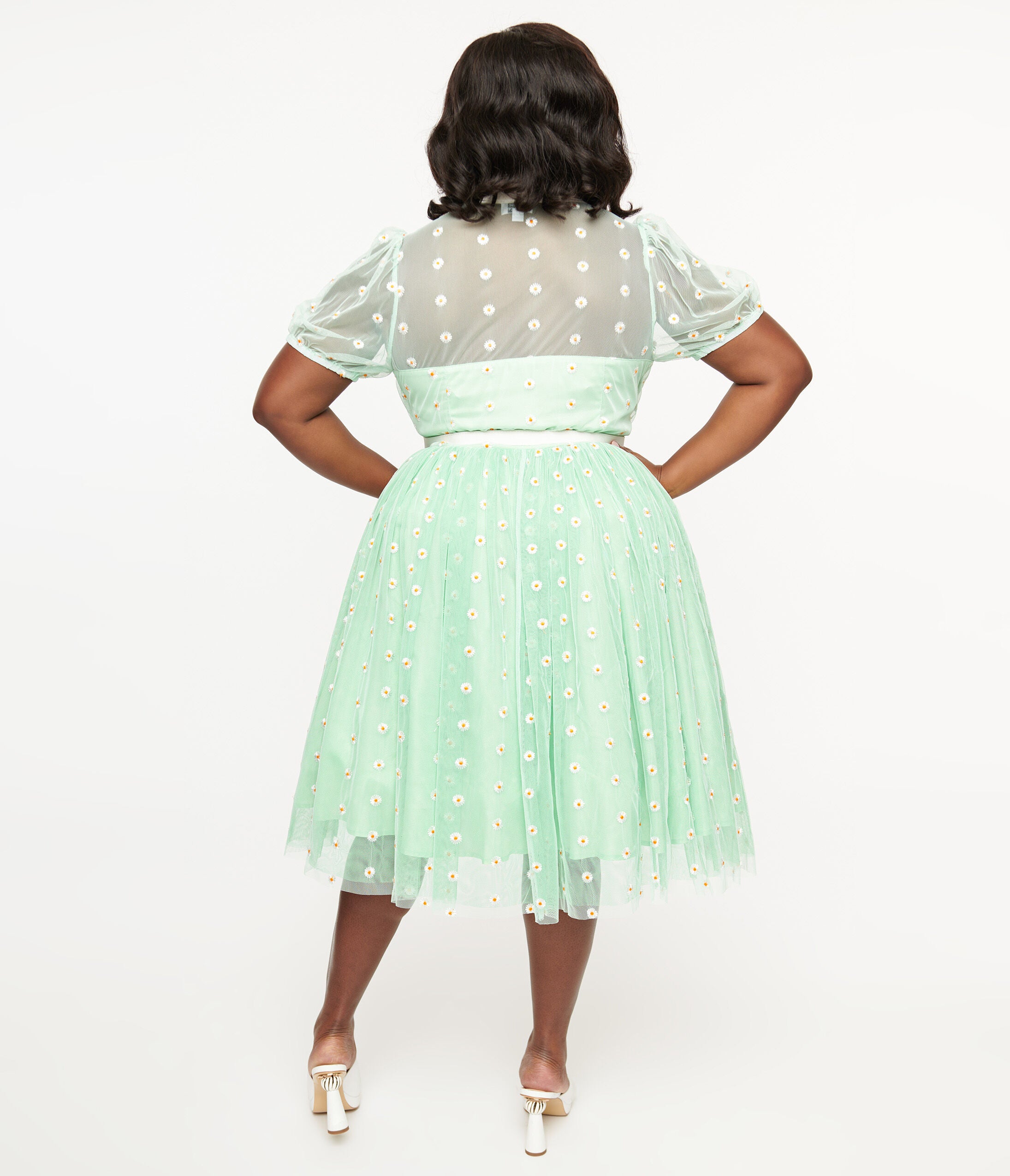 Unique Vintage 1950s Green & White Daisy Print Hollie Swing Dress, , alternate image number 5