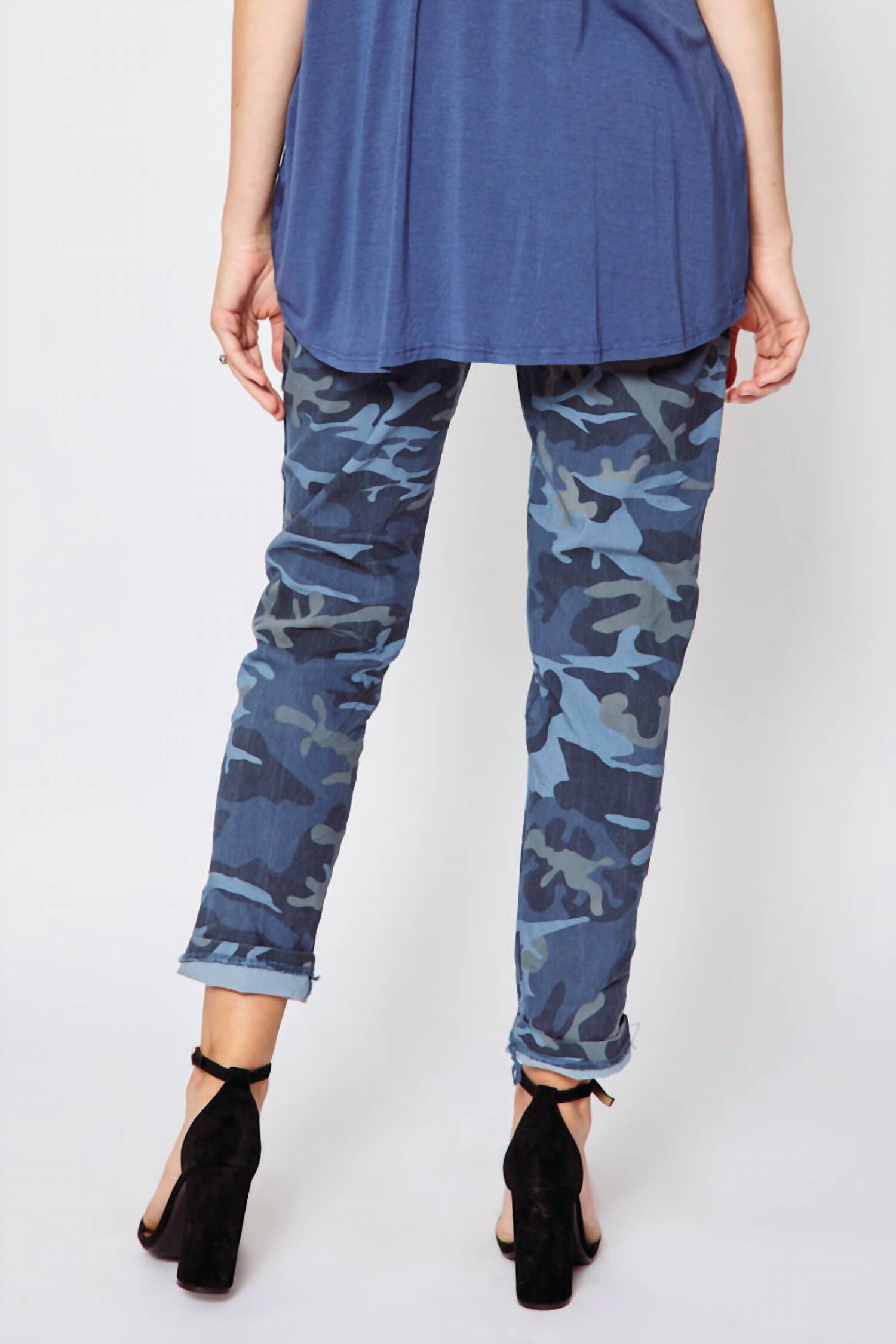 D STYLE SILVER STRIPE CAMO PANTS IN BLUE JEANS, , alternate image number 3