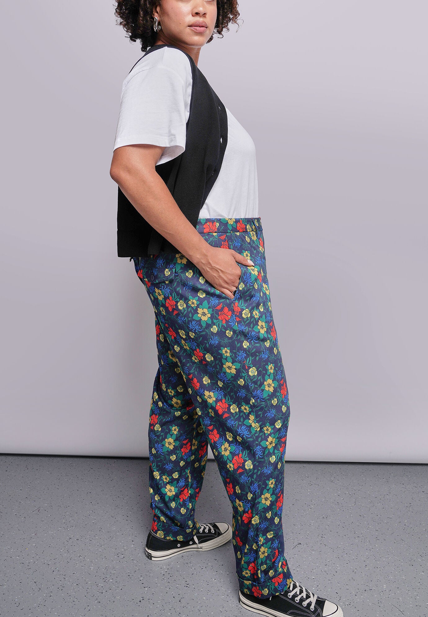 The Empower Trouser, WILDFLOWER CHILI / Red, alternate image number 1
