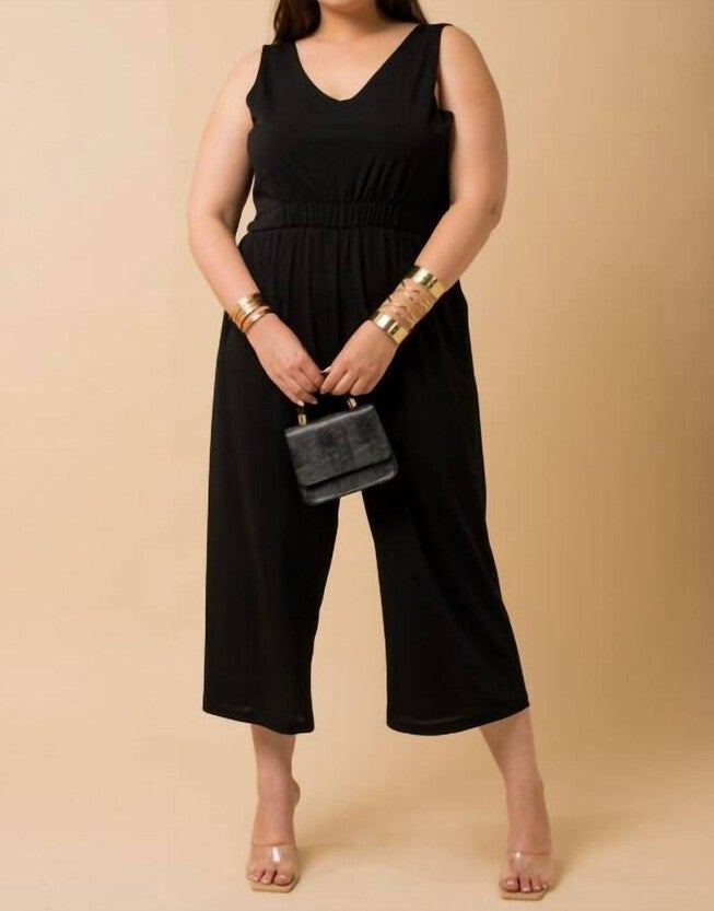 SLEEVELESS V-NECK POCKET WRAP BACK JUMPSUIT IN BLACK, , alternate image number null