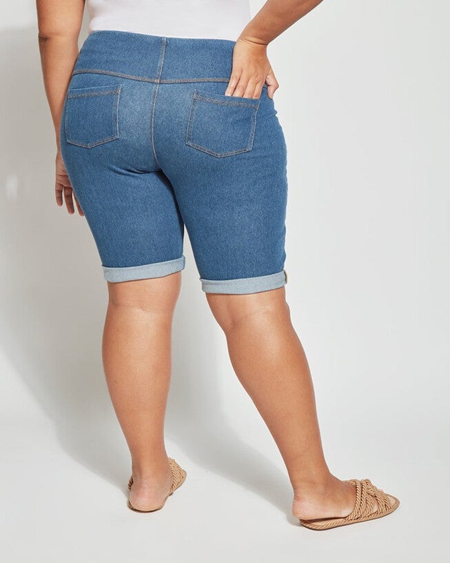 Boyfriend Short, Mid Wash / Medium Wash, alternate image number null
