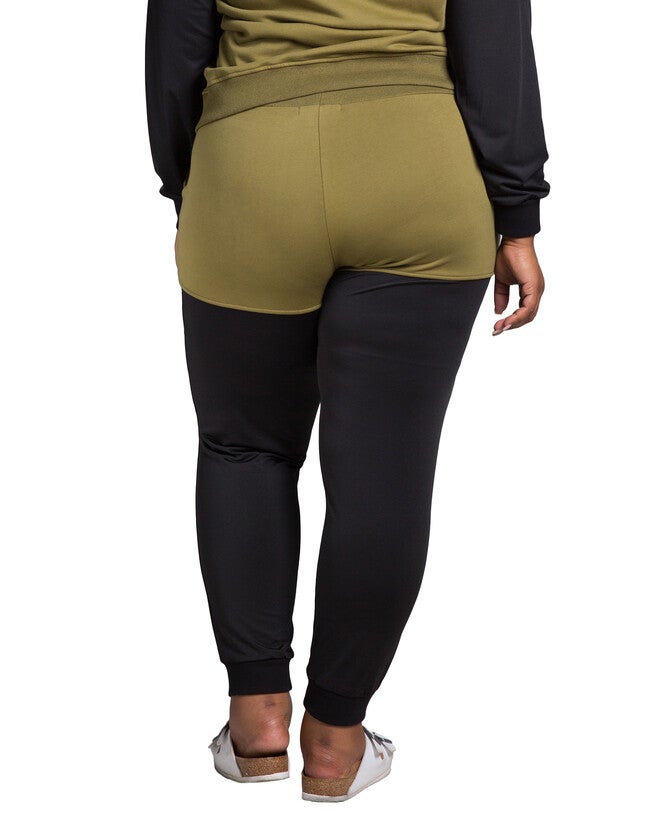 Billie Women's Plus Size Contrast Blocked Jogger, Light Oiive / Olive Green, alternate image number 3