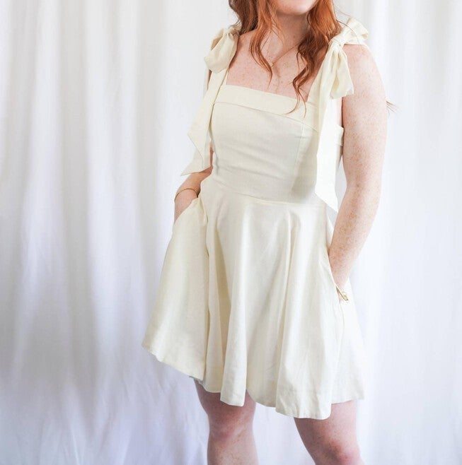 LINEN SHOULDER TIE MINI DRESS IN WHITE, White / White, hi-res image number 0