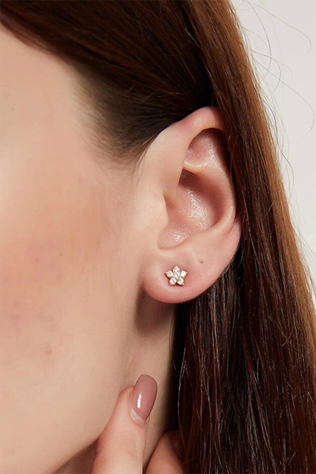 JULIETTTE GOLD-PLATED FLOWER STUD EARRINGS IN GOLD, Gold / Gold, alternate image number null