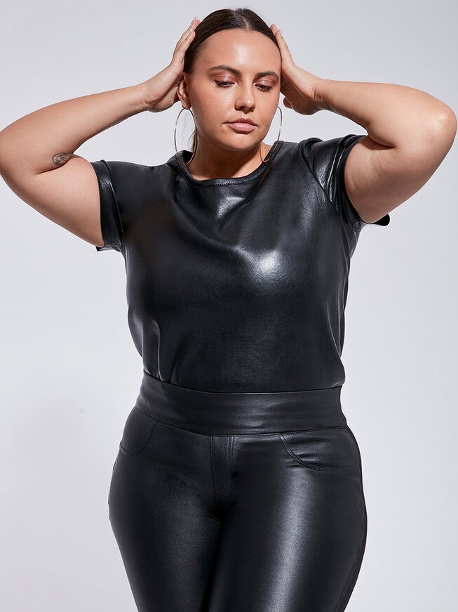 New Guard Recycled Leather Tee, , alternate image number 7