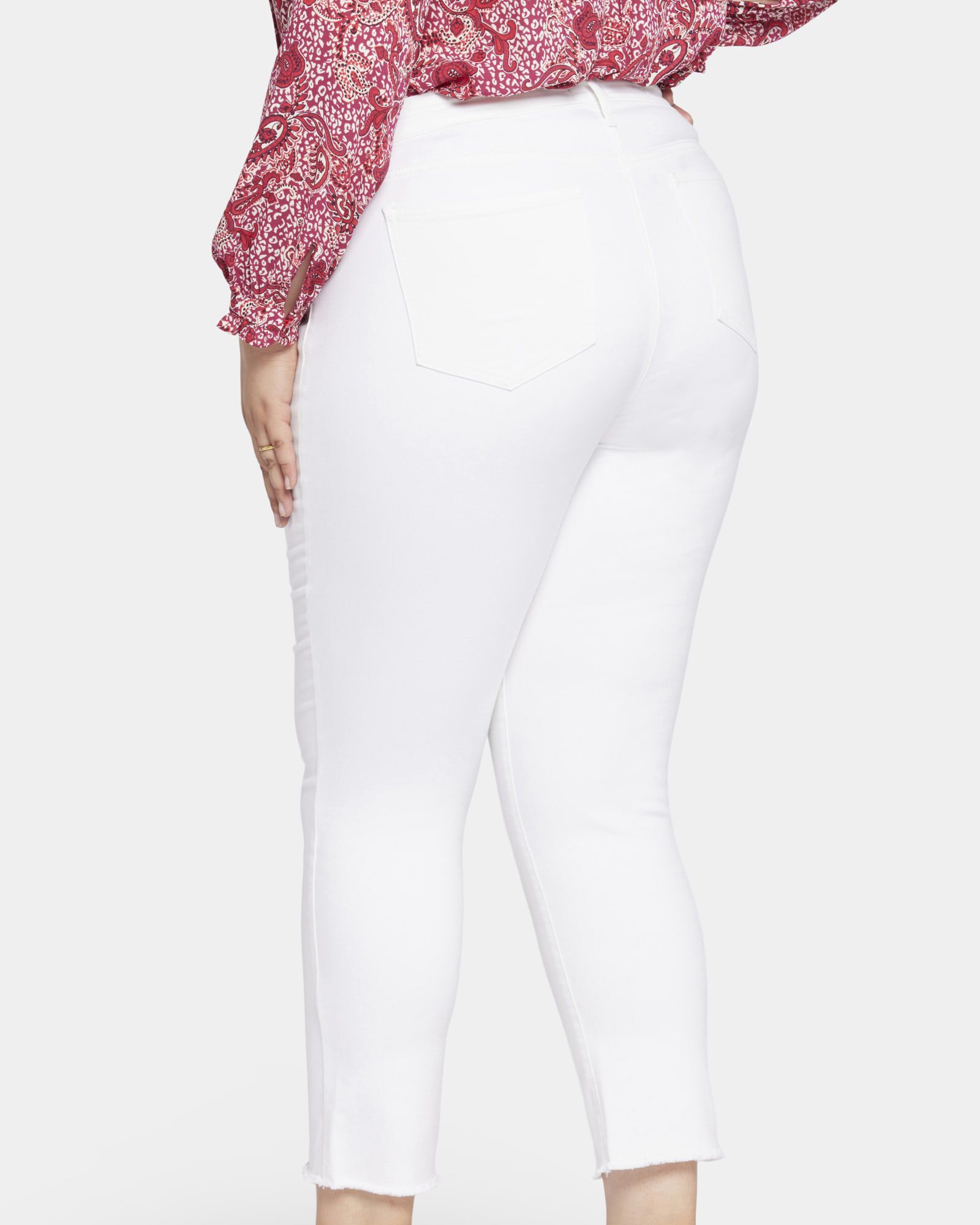 Sheri Ankle Fray Jeans, , alternate image number 3