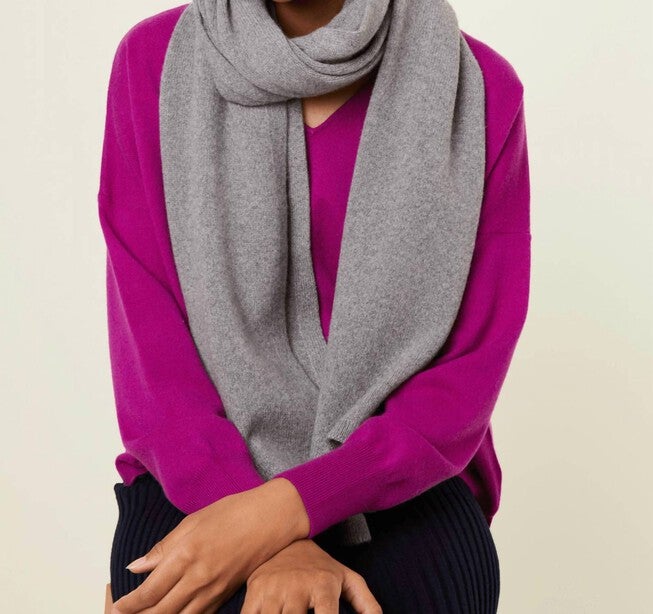 GABRIAS RECYCLED CASHMERE SCARF TRAVEL WRAP IN GRAY, Gray / Cool Gray, hi-res image number null