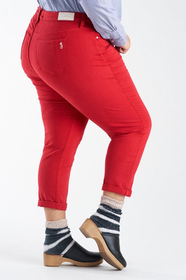 Clara Mid-Rise Boyfriend Jeans, DARK PINK / Raspberry, alternate image number 3