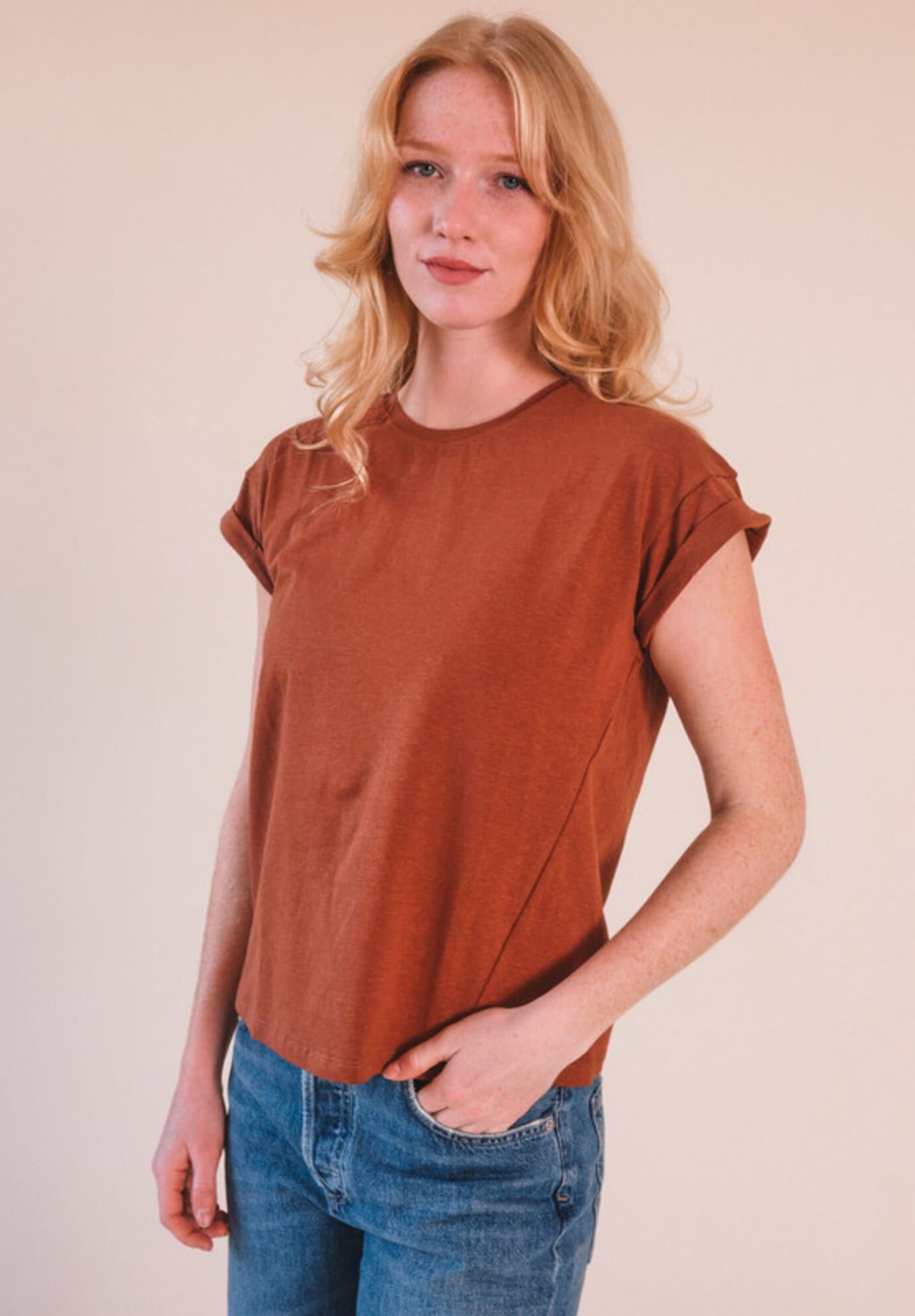 Plus Jane Cuffed Hemp Tee, Pecan / Brown, alternate image number 3