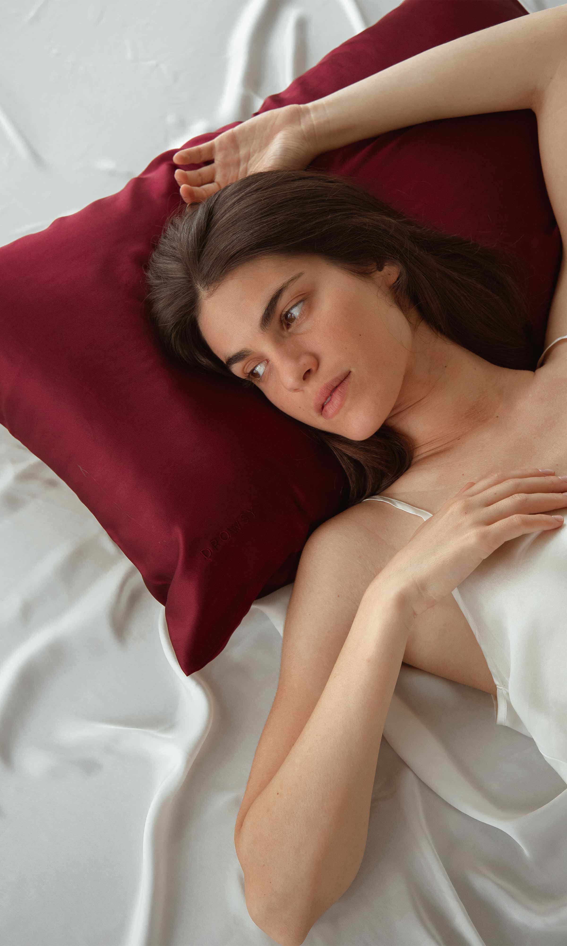 Silk Queen Pillowcase, La Vie En Rouge / Red, alternate image number 1