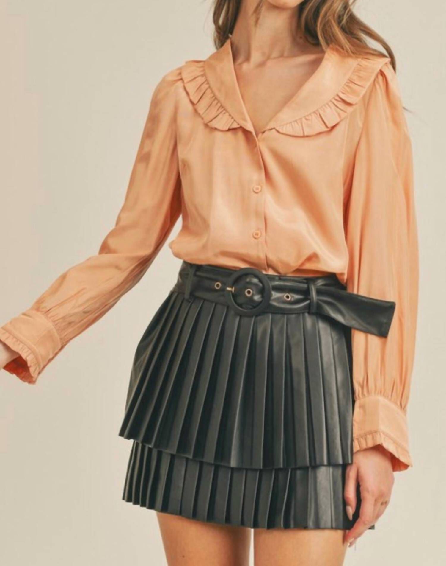 FAUX LEATHER PLEATED MINI SKIRT IN BLACK, Black / Black, alternate image number 2