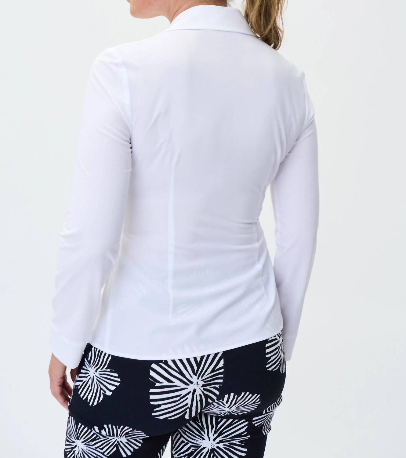 BELTED V-NECK BLOUSE IN WHITE, White / White, alternate image number 3