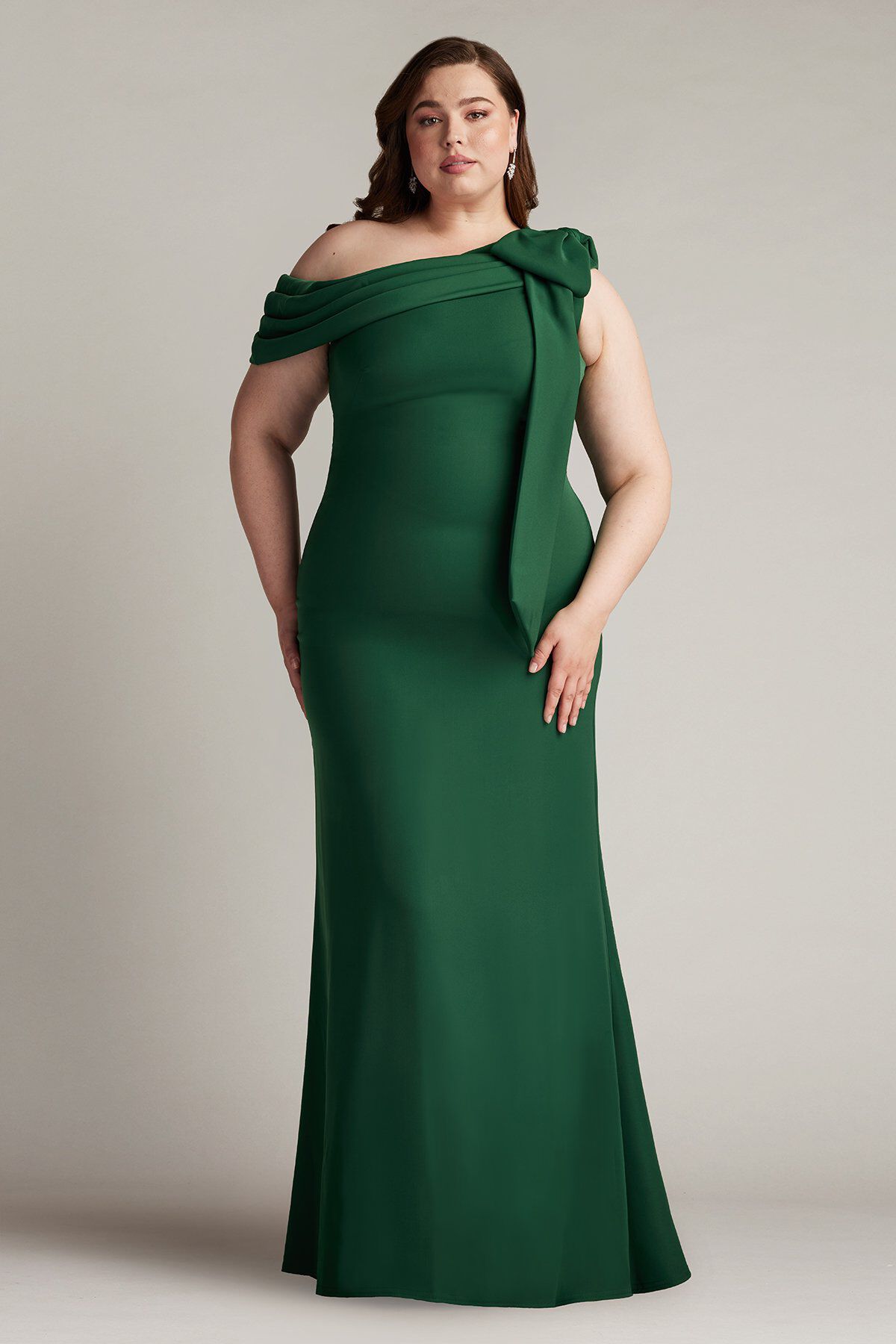 Cassia Bow-Shoulder Crepe Gown - PLUS SIZE, BAMBOO / see-description, alternate image number 3