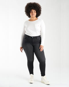 Mid Rise Skinny - Ballarie