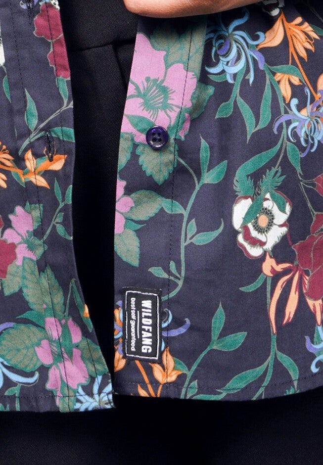 The Essential Long Sleeve Button Up, WILDFLOWER NAVY / Navy, alternate image number 3