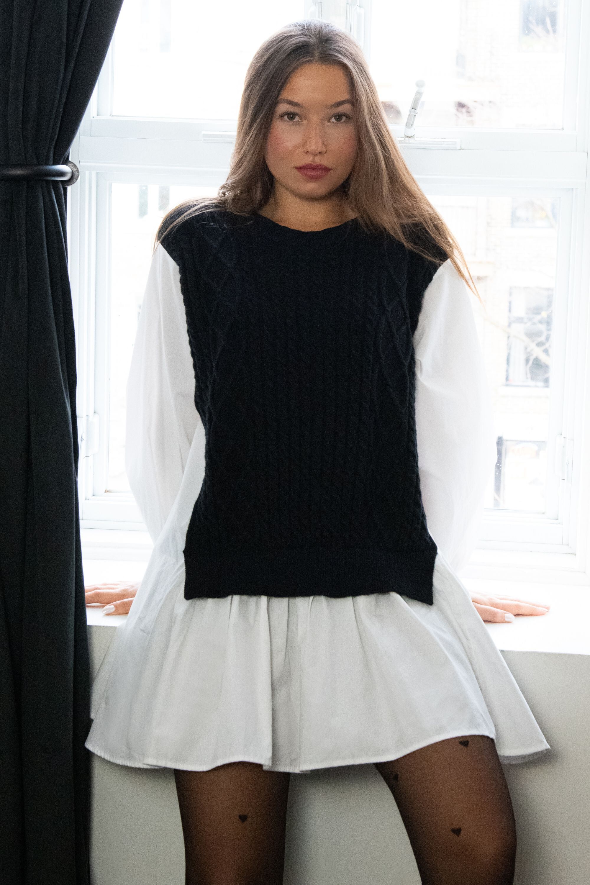 Annick - Helga Oversize Faux Layer Tunic Shirt Dress, Black / Black, alternate image number 2