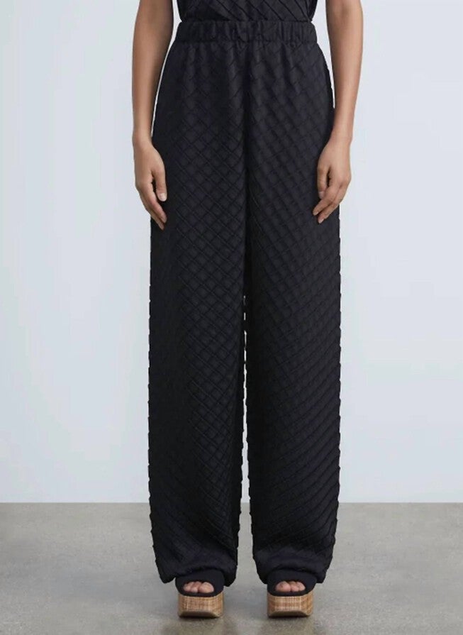 RIVERSIDE PLISSE PANT IN BLACK, Black / Black, alternate image number null