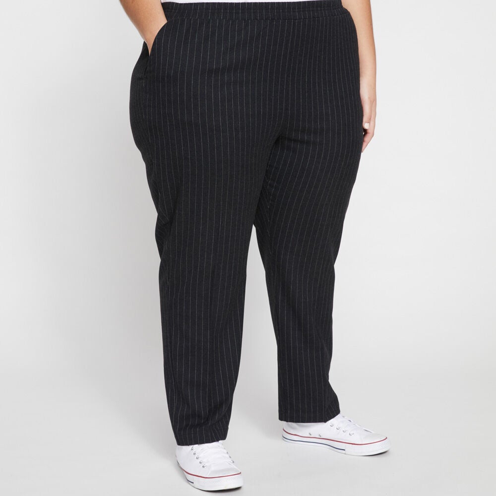 Universal Standard Womens Plus The Pinstripe Pant, Graphite / Charcoal Grey, alternate image number 2