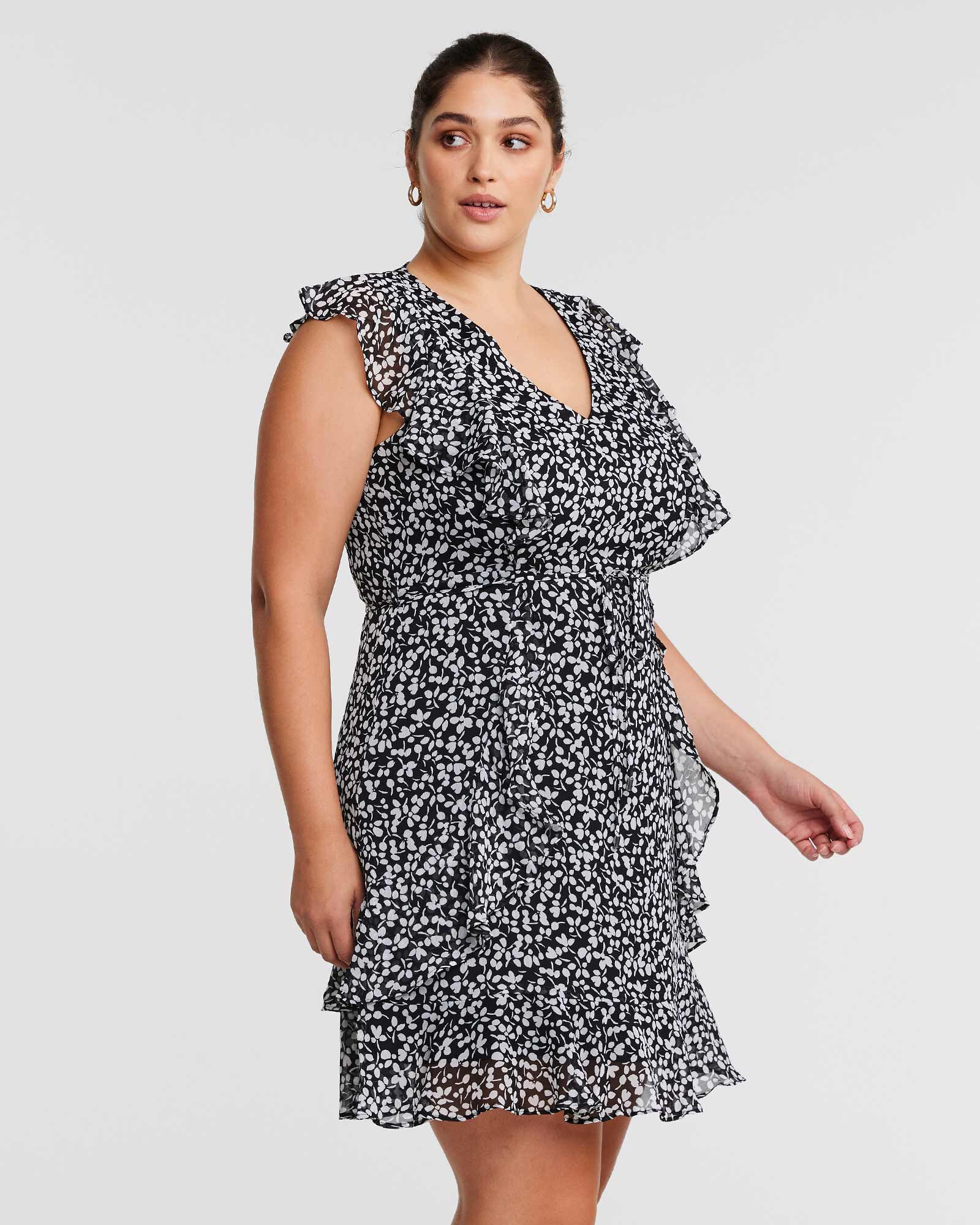 Olivia Black and White Ruffle Mini Dress, , alternate image number 7