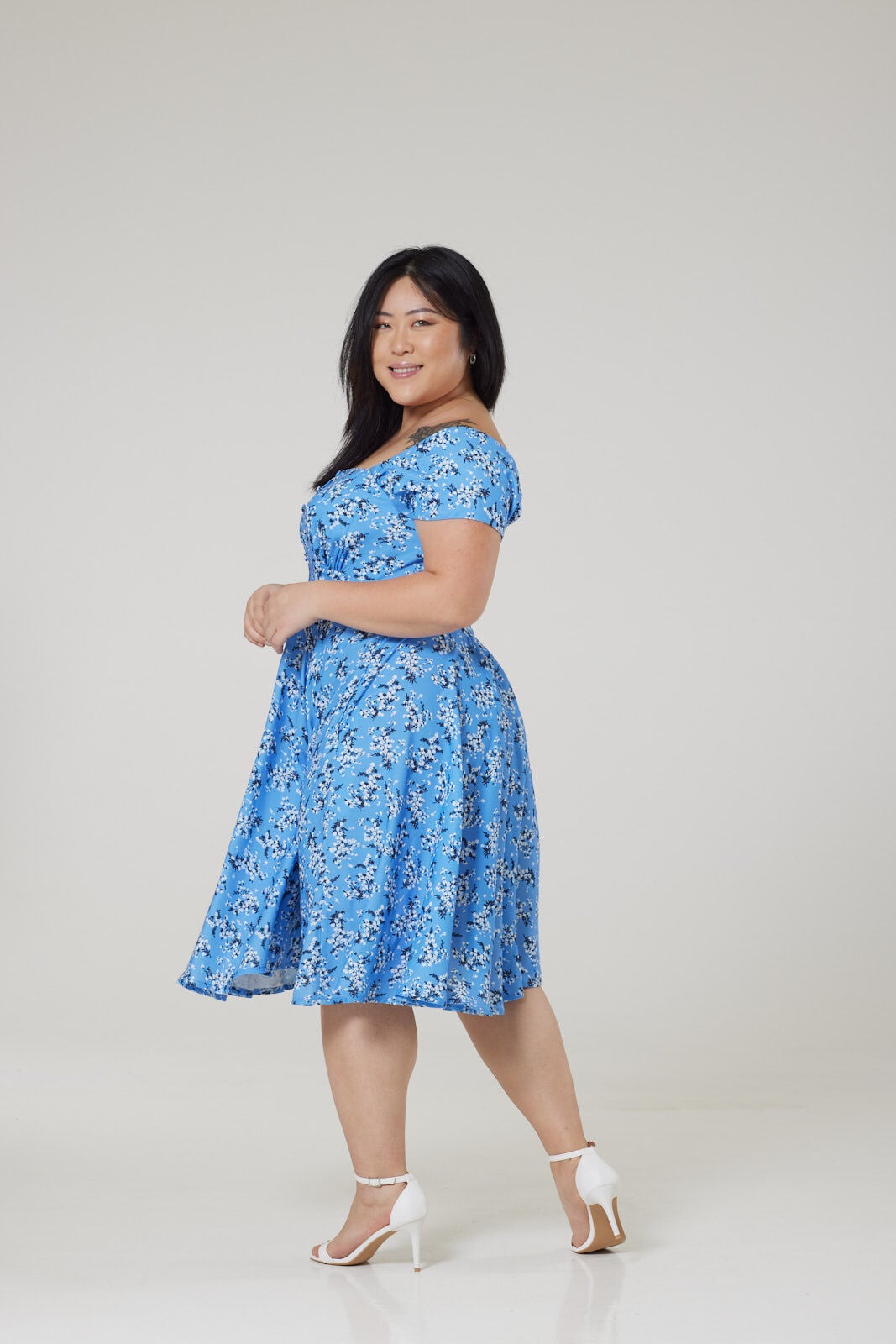 Idda Dress, Cornflower Blue / Cornflower Blue, alternate image number 2