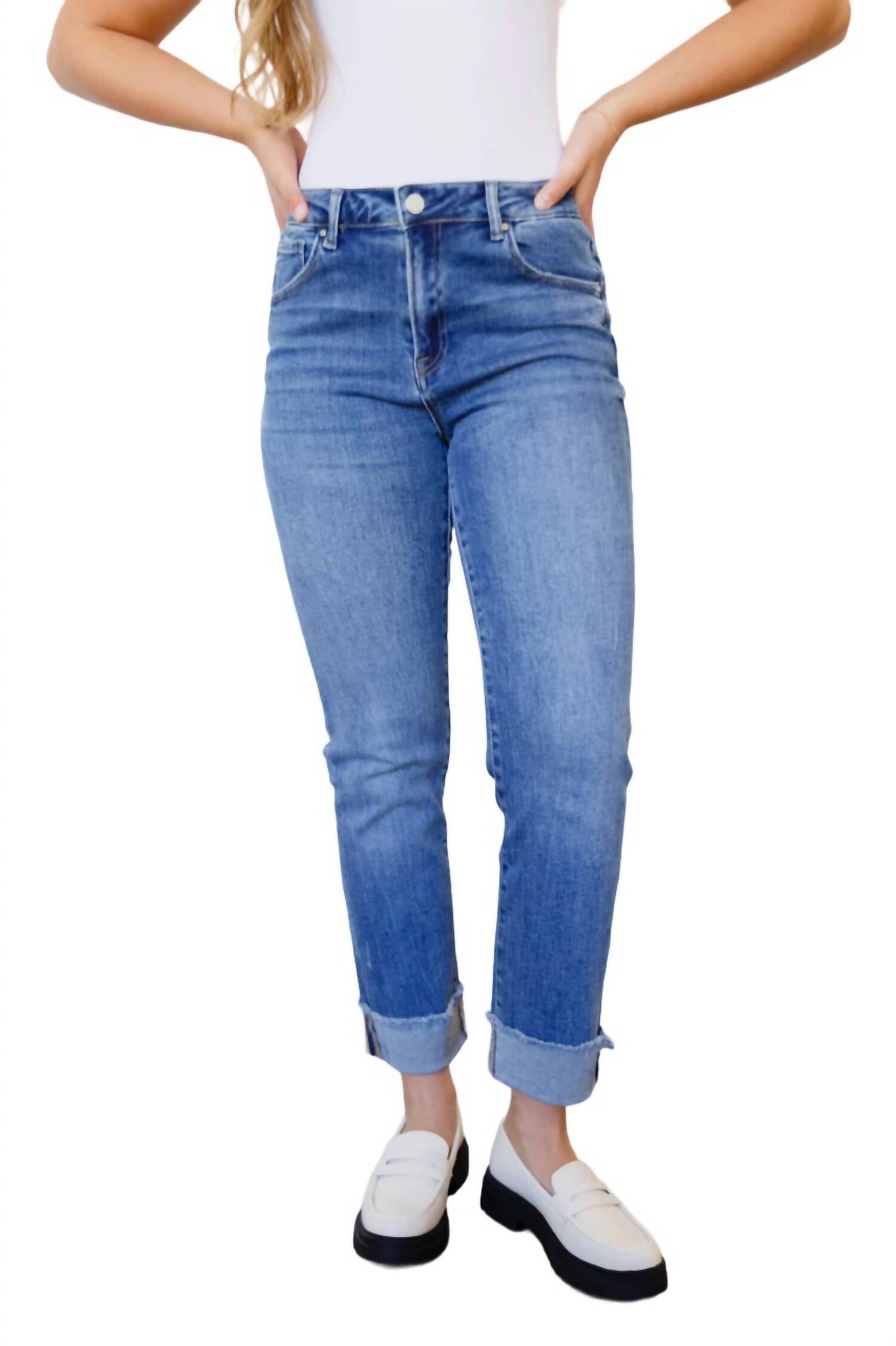 HIGH RISE CUFFED STRAIGHT JEANS, Medium Wash / Medium Wash, hi-res image number 0