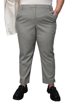 The Empower Zipper Slim Crop Pant