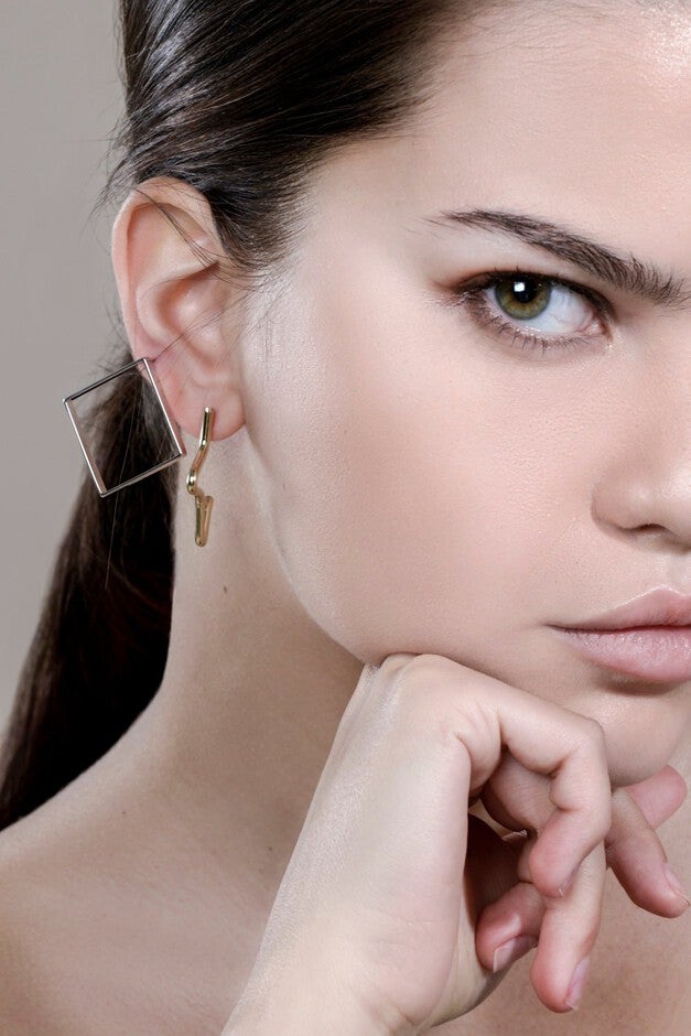 Small 1/2 Star Earrings Gold, , alternate image number 3