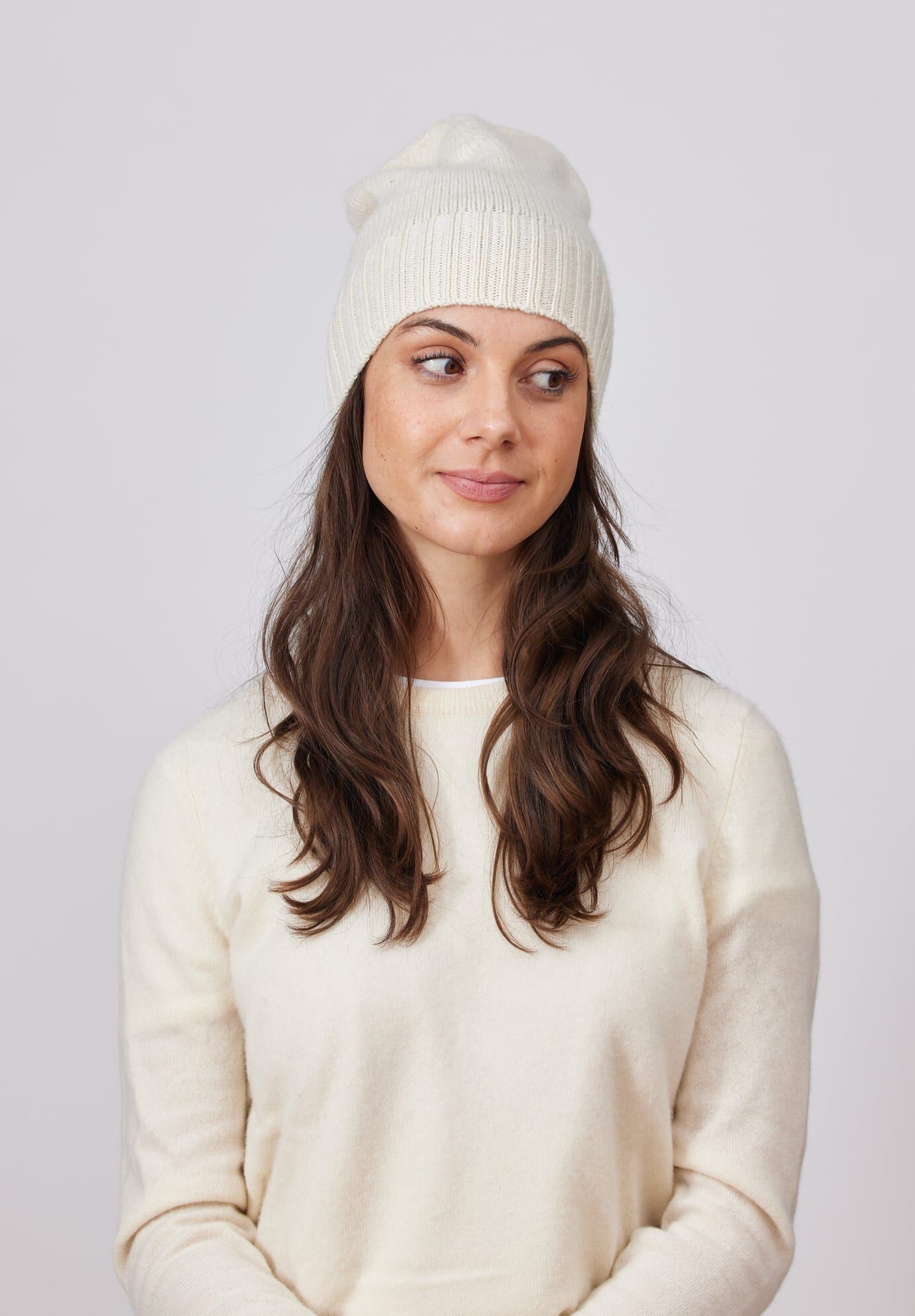 Classic Cashmere Slouch Hat, Ivory / Ivory, alternate image number 3