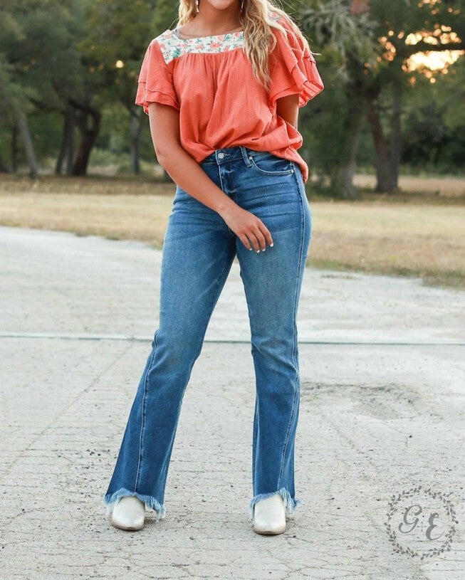 THE HANNAH HIGH RISE SHARK BITE FLARE DENIM IN MEDIUM WASH, , alternate image number null