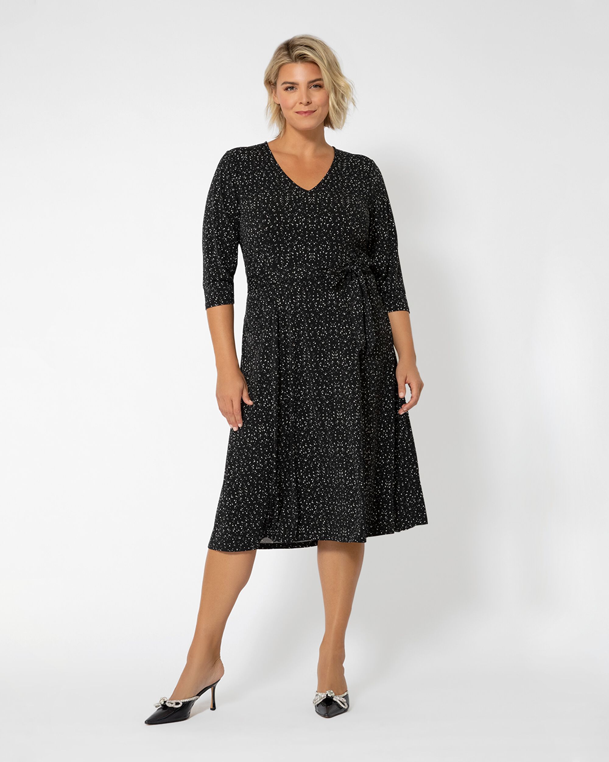 Leota plus size dresses store