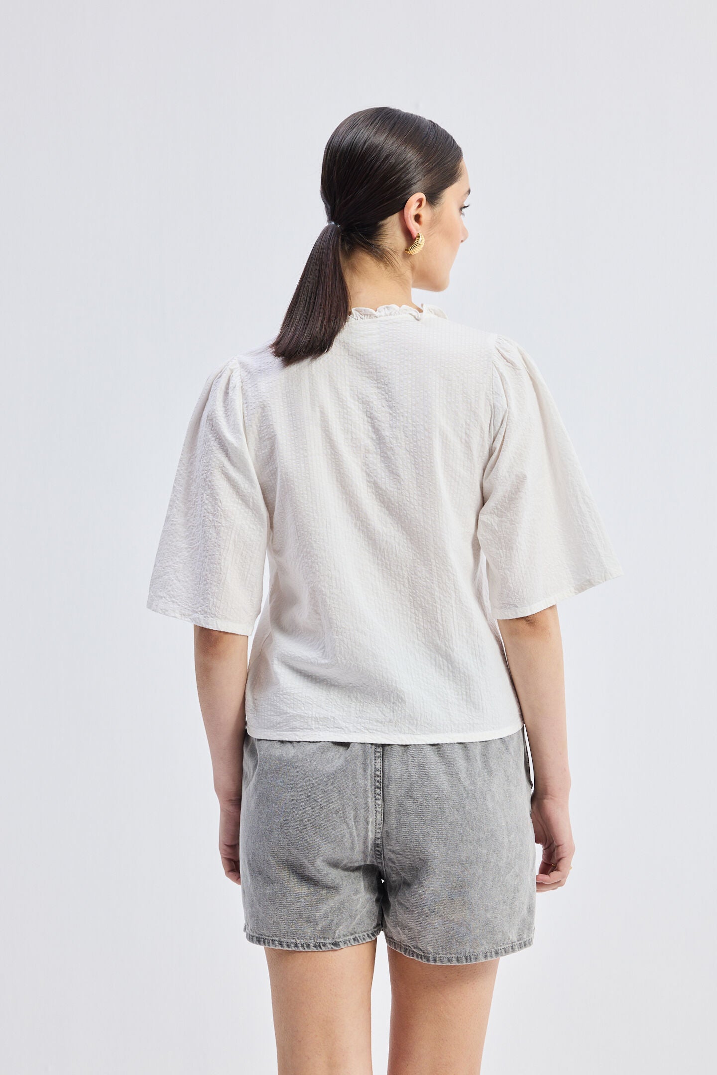 Relaxed Fit Top With Ruffles and Front-Ties in Cream, Striped Horizon / White, alternate image number 1