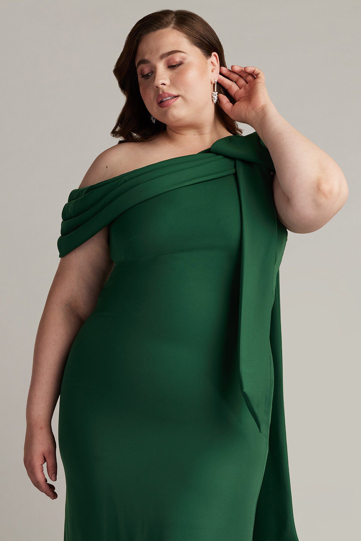 Cassia Bow-Shoulder Crepe Gown - PLUS SIZE, BAMBOO / see-description, alternate image number 4