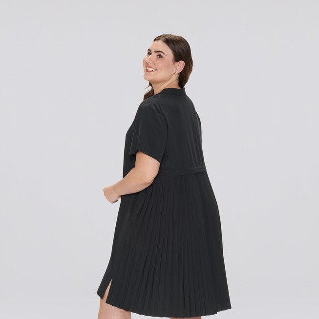 Gabrielle Pleated Back Dress with Pockets, , alternate image number 5