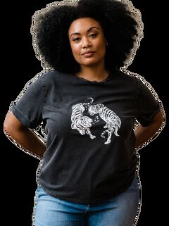 Gloria Graphic Tee